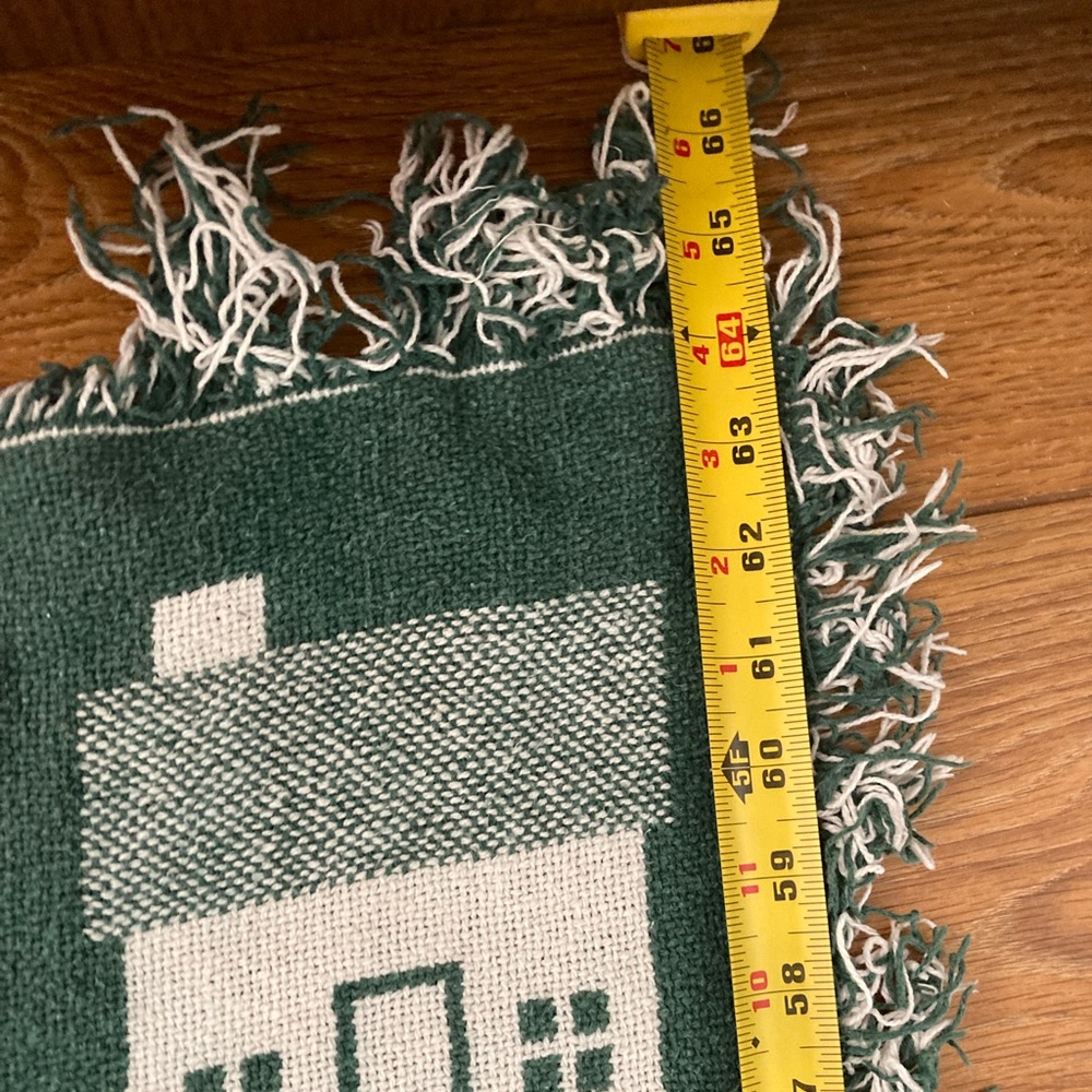 Gorgeous blanket/ throw! Cottagecore🪵💓 - Picture 3 of 5